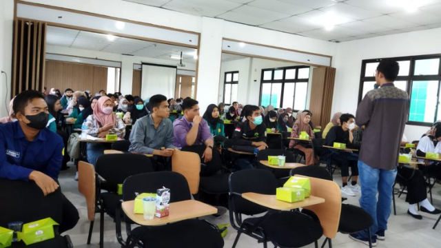 Rekomendasi Universitas Terbaik Di Solo, Bisa Dijadikan Referensi